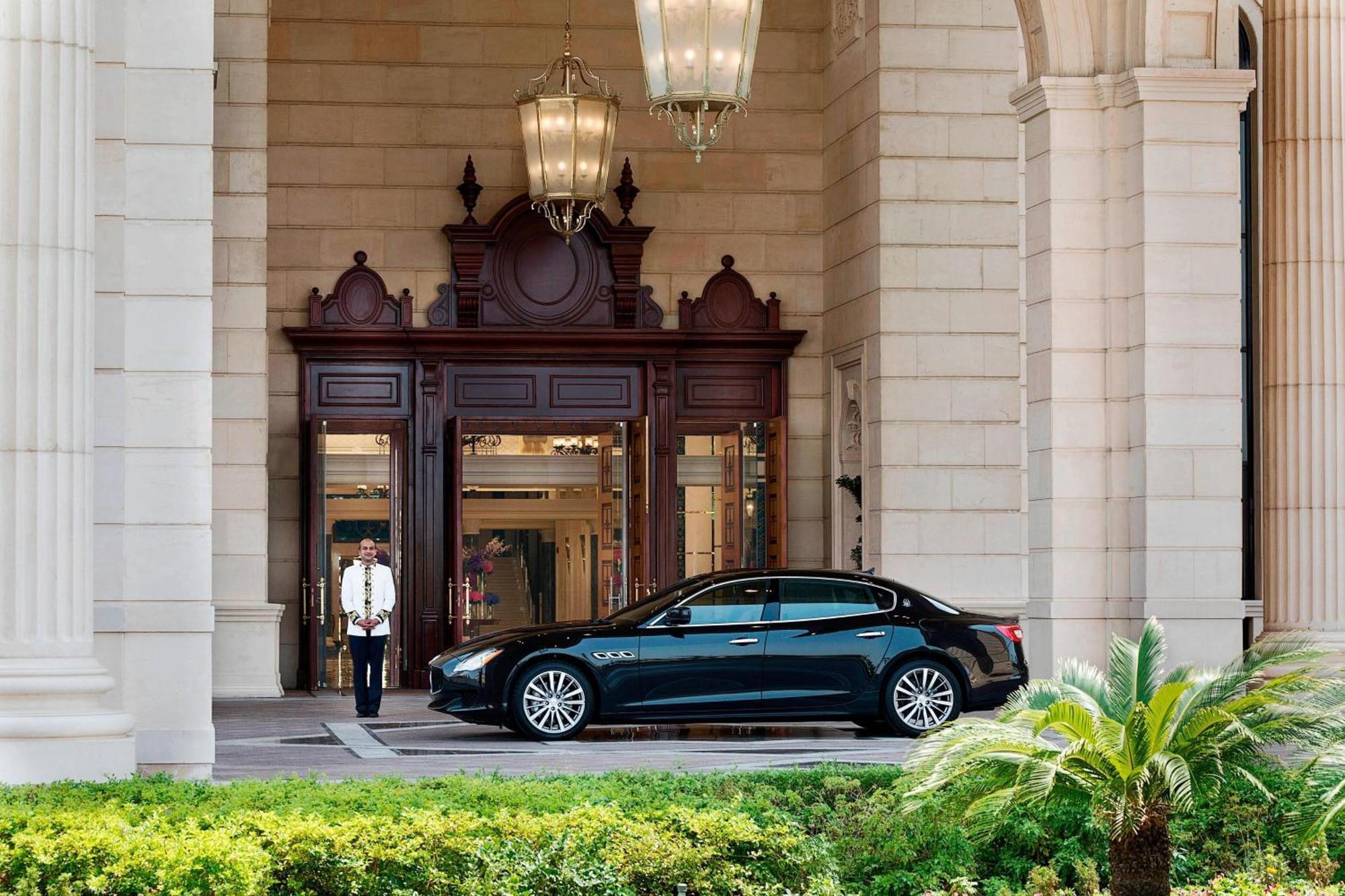 Отель The Ritz-Carlton Джедда Экстерьер фото The main entrance of the hotel