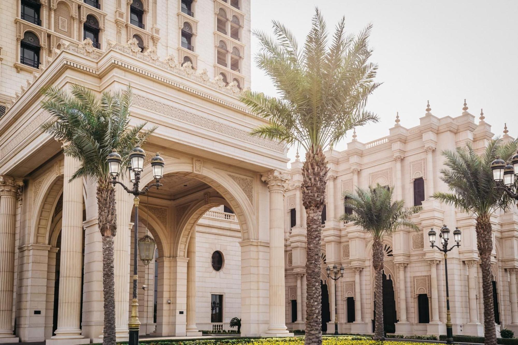 Отель The Ritz-Carlton Джедда Экстерьер фото The Emirates Palace